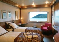 TIA MOANA Twin Cabin
